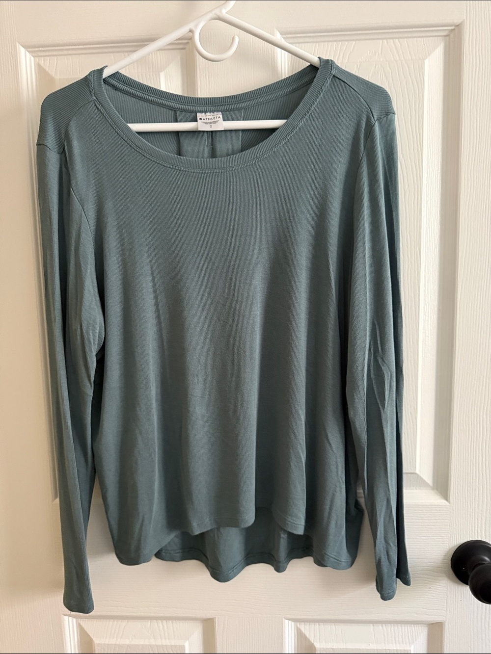 Athleta Seafoam Green Long-Sleeve Scoop Neck Top